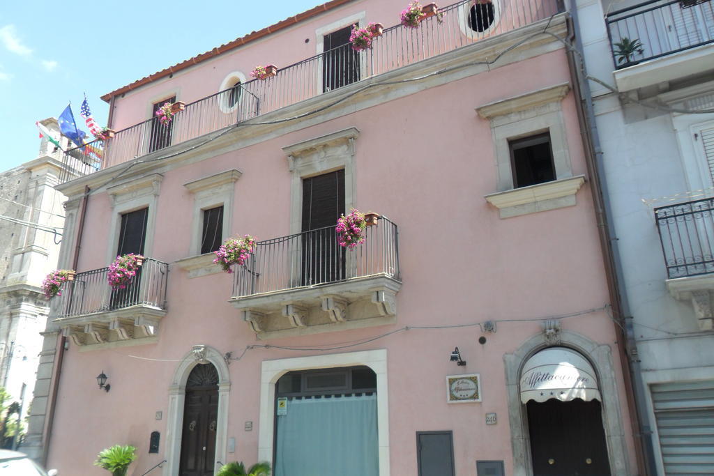 Hotel Il Rustico Grammichele Exterior foto