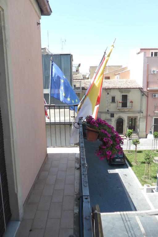 Hotel Il Rustico Grammichele Exterior foto